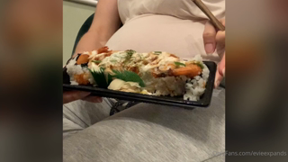 711284675_my-belly-demands-to-be-fed-it-begs-for-it-i-need-it-i-wan_0.m4v