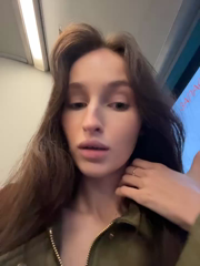 -missbehaving-_2026-09-04_22-34-24_973.mp4