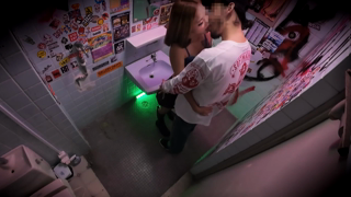 【ギャングスタGIRLS】クラブでナンパしたタトゥーバチバチの2人組GALSとトイレでxxxお持ち帰.ts