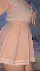 1728258259_felt-cute-in-these-outtakes-for-a-custom-i-ve-just-finished_0.mp4