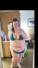 1607120873_gosh-i-love-fat-girls-in-bikinis_2.mp4