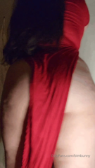 592406935_what-do-you-think-of-my-dress_0.mp4