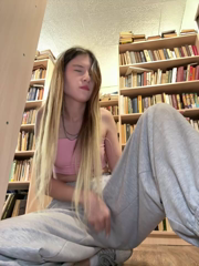 nancy_chancy_2026-08-11_21-15-45_463.mp4