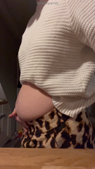 1445646531_first-thing-on-the-agenda-fill-up-my-belly_0.mp4