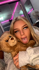1388834775_let-me-give-you-these-eyes_0.mp4