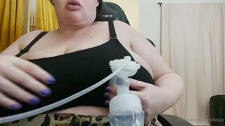 249951891_trying-out-my-new-breast-pump_0.m4v