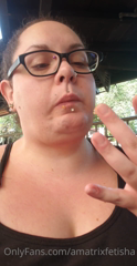 227856192_i-will-be-updating-this-through-the-day-in-disneyland-an_1.m4v
