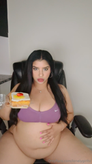 1492732608_i-love-being-a-fat-pig_0.mp4