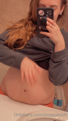 580775224_found-out-i-could-do-this-tonight-scroll-for-a-jiggle-a_0.mp4