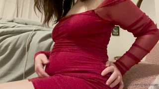623313327_belly-full-of-tiramisu-cake-feeling-so-chunky_0.mp4