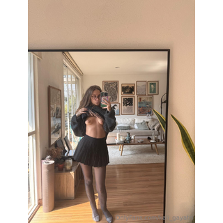 qué pensáis, llevo braguitas o no_ 🌚what do you think, am I .._2_697e.jpg