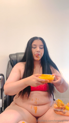 1835753586_mmmmm_0.mp4