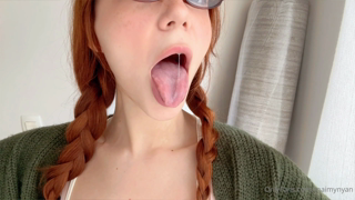 1080261621_whats-on-your-mind-babe_0.mp4