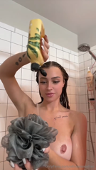 OliviaRoseAllan shower · Gofile.mp4
