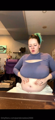 1523157608_from-the-live-stream-this-morning-when-i-got-so-so-so-bloate_1.mp4