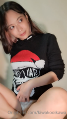 471871775_belly-inflation-video-with-christmas-sweater_0.m4v