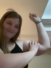 228754876_current-belly-shot-bicep-flex-and-door-frame-pan-i-wonde_0.mp4