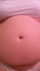 727130989_sexy-sumo-queen-belly-play_0.mp4