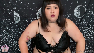514622278_mina-s-hungry-horny-pig-training-interactive-j-o-i_0.m4v