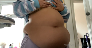 272600093_feel-like-ive-blown-up-this-week-empty-belly_0.m4v