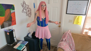 Miss Ellie_WORST-COSPLAY-EVERYOU-AND-YOUR-FRIENDS.mov
