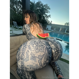 1536x2048_2772b79adfdaa797f829aef485a81ba2.jpg