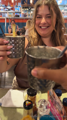 1145340067_cheers_2.mp4