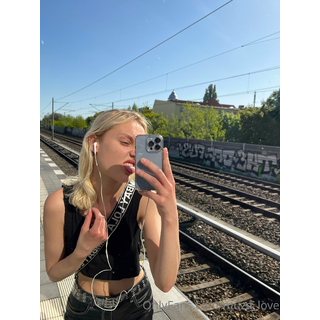 3024x4032_d2acd1dd9a9df4c9734af8b7603212af.jpg