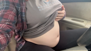 1300384689_i-completely-indulged-in-fast-food-and-dessert-stuffing-mys_4.mp4