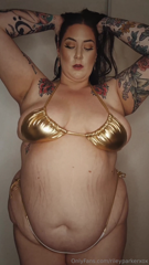 829157426_working-on-a-new-graphic-for-my-videos-and-i-m-obsessed-with_0.mp4