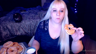 148064464_how-many-donuts-do-you-think-i-can-eat_0.m4v