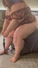 1172530965_too-fat-i-need-your-help-hahaha_0.mp4
