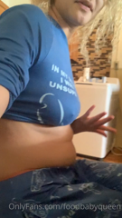 505303210_my-messy-morning-burps-farts-belly-noises-belly-rubs_0.m4v