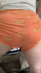 621647862_update-that-poor-little-guy-digested-real-fast_0.m4v