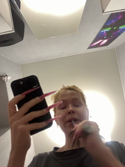 freakfarm_BongaCams_20260525-062800.mkv