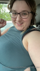 151149714_realized-i-looked-like-this-in-the-drive-thru-the-cashier-g_0.m4v