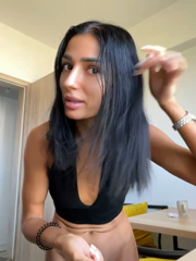 Vicky_luxe_2026-08-29_07-11-02_014.mp4