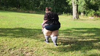 383127455_this-is-your-pov-on-our-picnic-also-i-didn-t-know-but-som_0.m4v