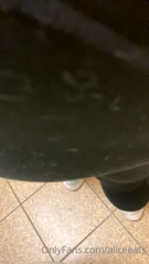 191774098_i-had-to-let-this-out-in-the-gym-bathroom_0.m4v