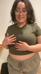 639375369_when-i-get-new-stuff-that-fits-i-look-so-small-so-i-have-t_0.m4v