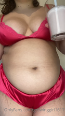 582391685_day-4-4-weight-gain-shakes-and-a-takeaway_0.m4v