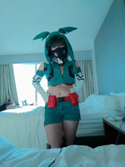  My Hero Academia Deku Strip 02.mp4