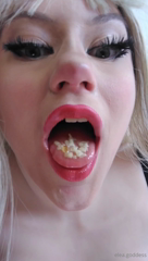 1641372305_trying-out-pop-rocks-with-fanta-interesting-sensations-alm_0.mp4