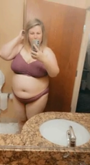 194075643_letting-my-gut-make-me-famous_0.mp4