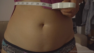 1224313933_measurements-hey-guys-in-this-video-i-will-measure-my-thigh_0.mp4