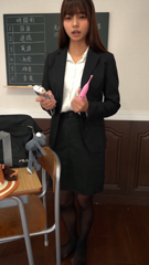 After school, I masturbated in an empty classroom.mp4