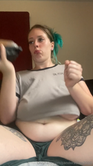 1211377627_my-giant-tits-down-wanna-stay-put-so-i-figured-they-are-the_0.mp4