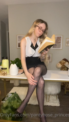 185840329_pov-watching-me-read-in-the-library-and-i-catch-you-staring_0.m4v
