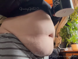 1640381131_gassy_0.mp4