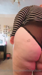 85350456_watch-me-try-my-jeans-on_0.mp4